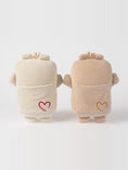 Load image into Gallery viewer, Mini Bippie in Cannoli Cream and Lamb's Wool, back, showing the hidden pocket and embroidered heart
