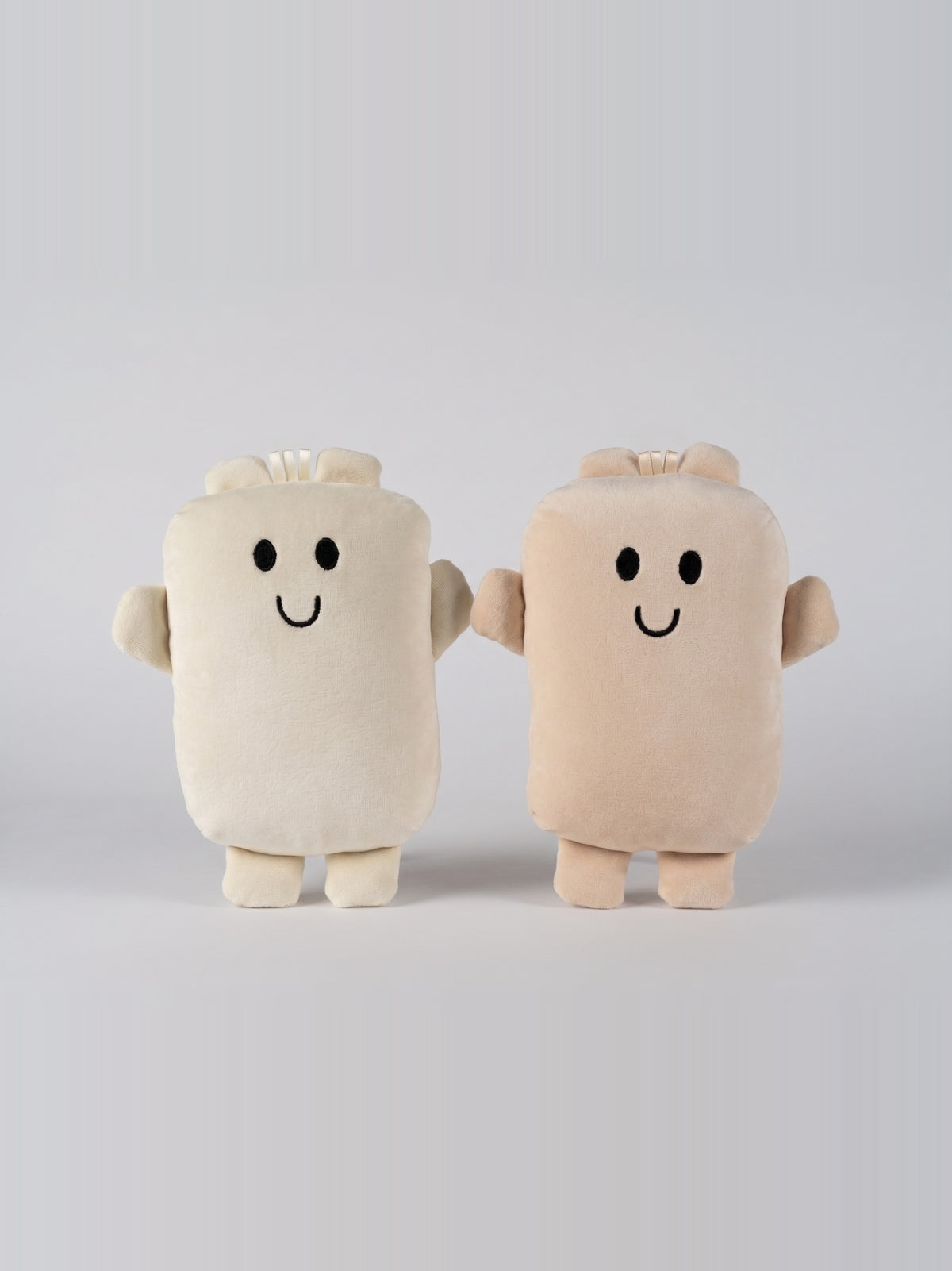Mini Bippie in Cannoli Cream and Lamb's Wool